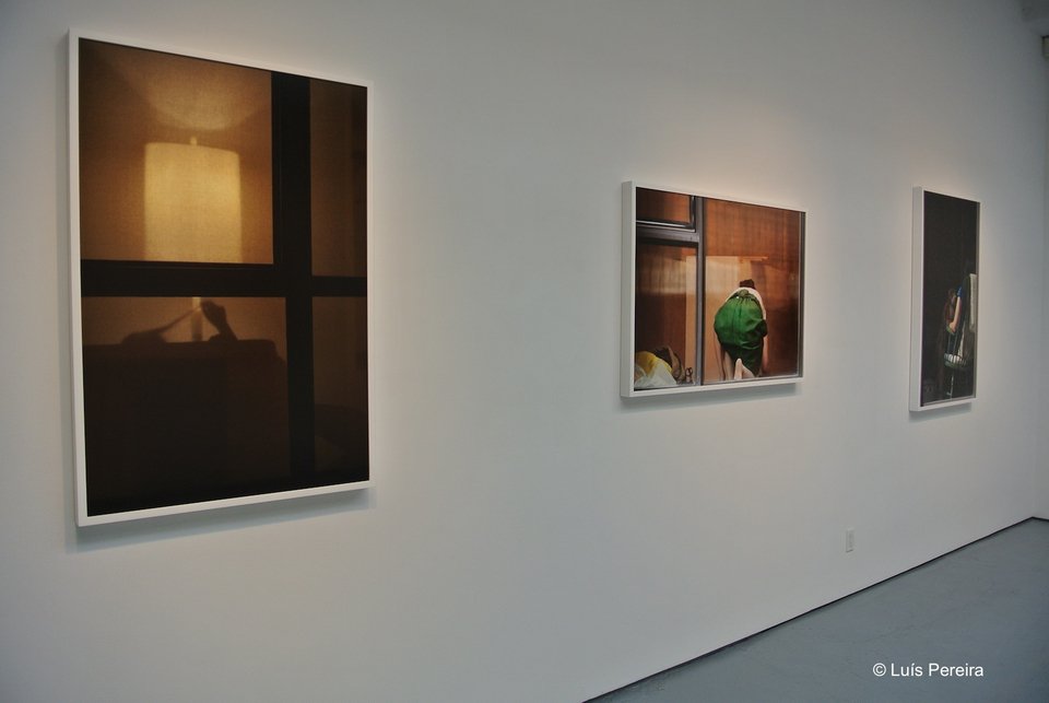 Ο φωτογράφος Arne Svenson έκλεψε στιγμές από τους γείτονές του -Συγκλονιστικές ματιές στην ιδιωτική ζωή των άλλων [εικόνες] | iefimerida.gr 7