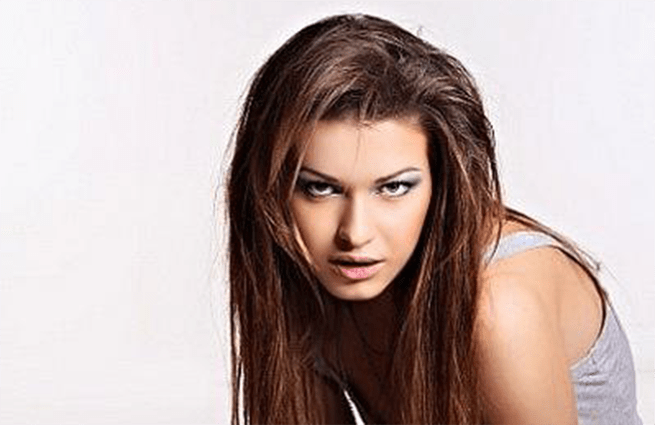 Η 23χρονη Ουκρανή καλλονή σύντροφος του δολοφονημένου Νεμτσόφ -Ηταν δίπλα του όταν τον εκτελούσαν [εικόνες] | iefimerida.gr 5