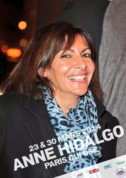 Γελάει η Γαλλία: Η υποψήφια δήμαρχος των σοσιαλιστών αγνώριστη από το πολύ photoshop στις αφίσες [εικόνες] | iefimerida.gr 3