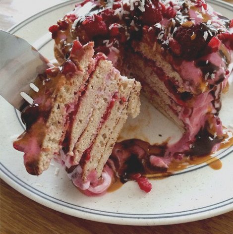 Καρέ-καρέ μέσα από 500 φωτογραφίες η μάχη μιας νεαρής με την ανορεξία -Πώς από τα 36 κιλά κατάφερε να γίνει φυσιολογική [εικόνες] | iefimerida.gr 11