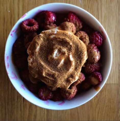 Καρέ-καρέ μέσα από 500 φωτογραφίες η μάχη μιας νεαρής με την ανορεξία -Πώς από τα 36 κιλά κατάφερε να γίνει φυσιολογική [εικόνες] | iefimerida.gr 2