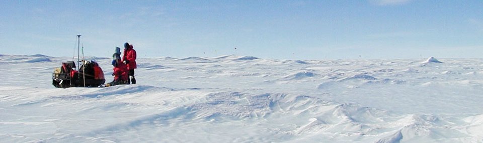 Ελληνας ερευνητής μετεωριτών σε ειδική αποστολή της NASA στην Ανταρκτική [εικόνες]  | iefimerida.gr 0