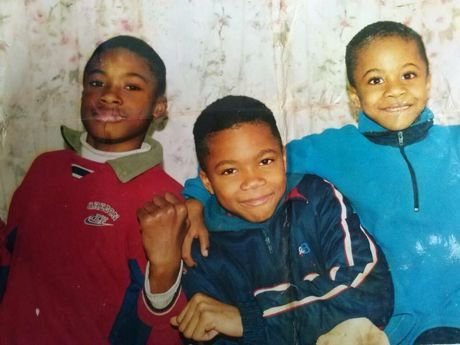 Το οικογενειακό άλμπουμ του Γιάννη Αντετοκούνμπο [εικόνες] | iefimerida.gr 0