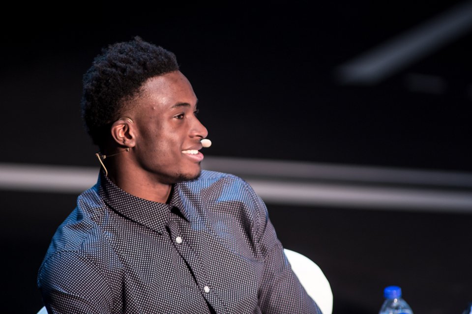 Τα δάκρυα των Αντετοκούνμπο όταν η μαμά τους τούς τραγουδάει «Το κοκοράκι» [βίντεο]  | iefimerida.gr 6