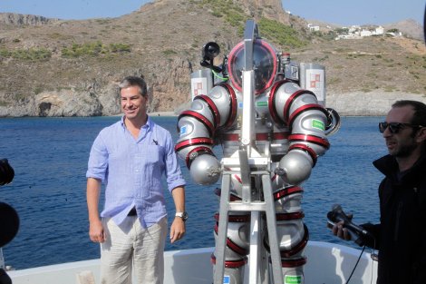 Πλωτό μουσείο στο βυθό των Αντικυθήρων: Τι έδειξαν οι νέες έρευνες -Η βουτιά με τη διαστημική στολή σε βάθος 300 μέτρων [εικόνες] | iefimerida.gr 8