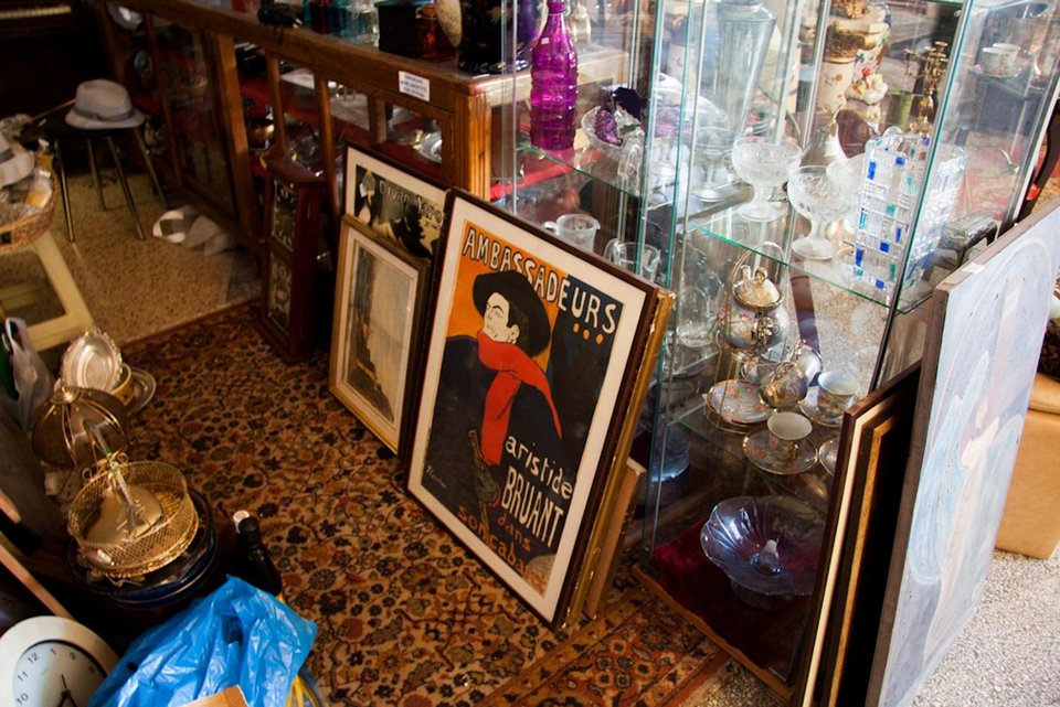 Το βενζινάδικο της Πατησίων που μεταμορφώθηκε σε αντικερί και τράβηξε τα βλέμματα των Τimes [εικόνες]  | iefimerida.gr 3