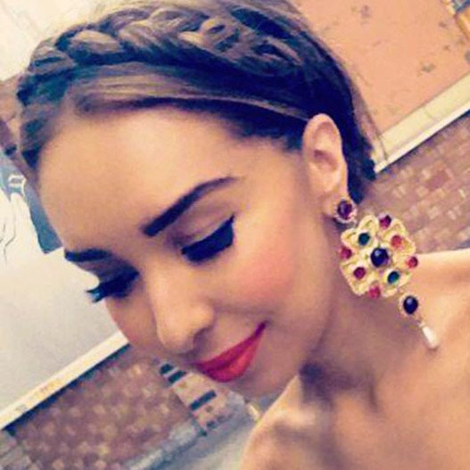 Ελληνίδα έγινε μπλόγκερ στην Αυστραλία -Σαμπάνιες, χλιδάτα ρούχα και παρέα με διάσημους [εικόνες] | iefimerida.gr 3