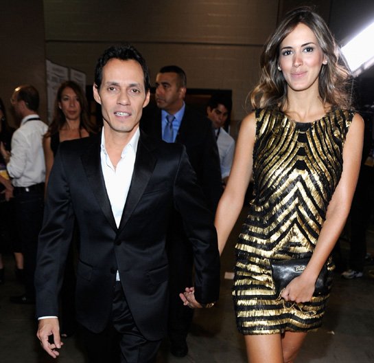 Κρυφός γάμος στη σόουμπιζ -Ο τραγουδιστής με το κατά 20 χρόνια νεότερό του μοντέλο [εικόνες] | iefimerida.gr 4