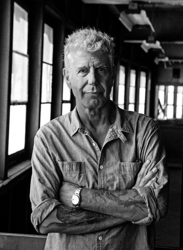 Αντονι Μπουρντέν, ο μόνος σεφ που στην εκπομπή του πήγε στον ψυχαναλυτή [βίντεο] | iefimerida.gr 0