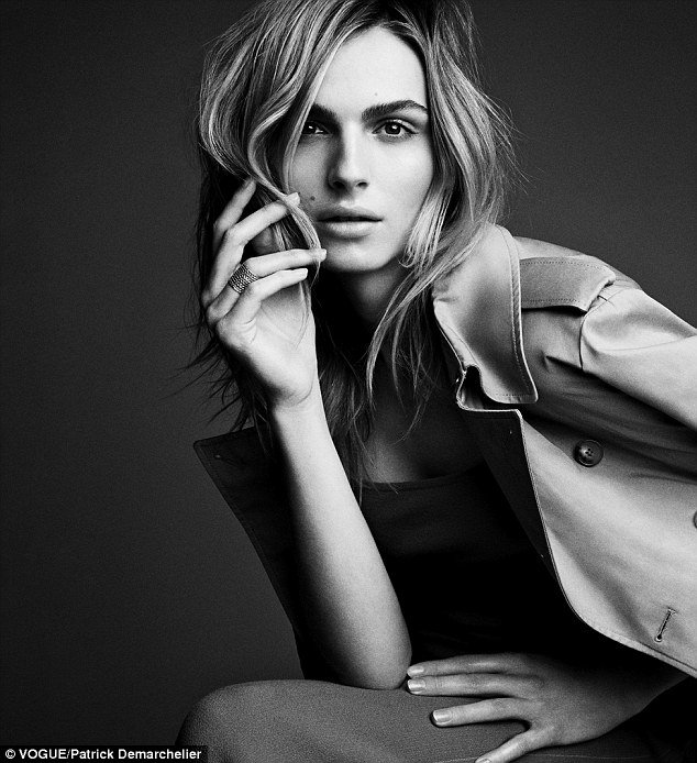 Andreja Pejic: Της είπαν να μην κάνει «αλλαγή φύλου», εκείνη έκανε και έγινε κεντρικό θέμα στη Vogue [εικόνες] | iefimerida.gr 4