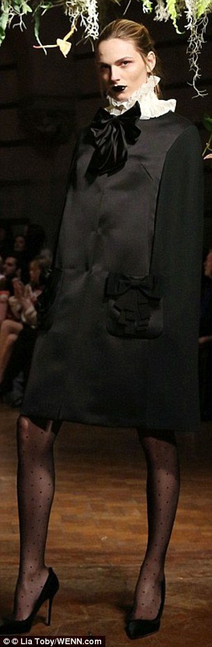 Andreja Pejic: Της είπαν να μην κάνει «αλλαγή φύλου», εκείνη έκανε και έγινε κεντρικό θέμα στη Vogue [εικόνες] | iefimerida.gr 0