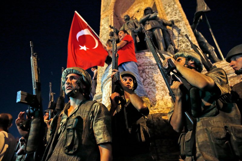 32 εμβληματικές εικόνες που σημάδεψαν τον κόσμο τη χρονιά που πέρασε | iefimerida.gr 22