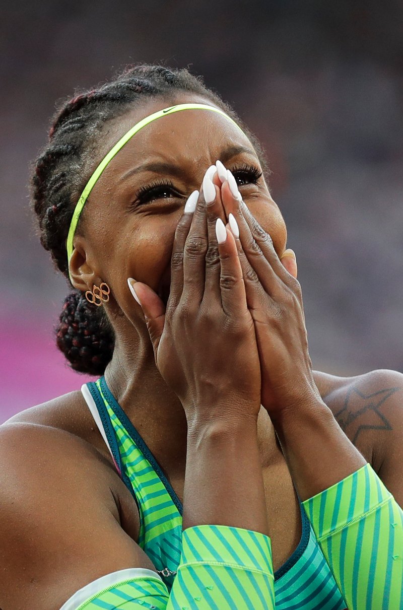 Στιλάτες από την κορυφή μέχρι τα... νύχια- Τα πρωτότυπα μανικιούρ των αθλητριών στο Λονδίνο [εικόνες] | iefimerida.gr 2