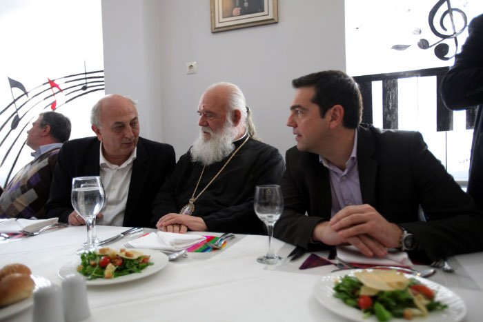 Ο Αλέξης Τσίπρας έφαγε με τον Αρχιεπίσκοπο και ιερείς: Δήλωσε αρωγός στις προσπάθειες της Εκκλησίας [εικόνες] | iefimerida.gr 8