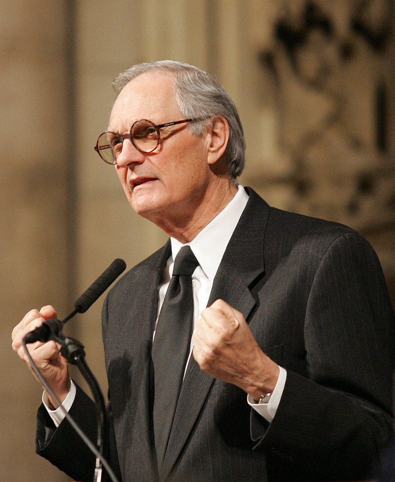 Ο ηθοποιός Αλαν Αλντα πάσχει από Πάρκινσον -Το αποκάλυψε στο Twitter [εικόνες] | iefimerida.gr 2