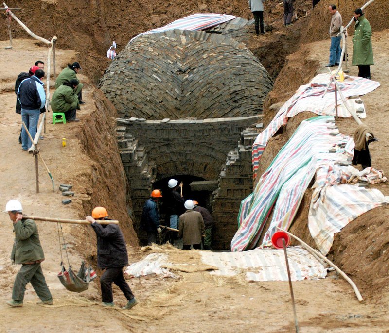 Κίνα: 5+1 σπουδαία αρχαιολογικά ευρήματα του 2017 -Λείψανα, τάφροι και ένα κομβόι άμαξες [εικόνες] | iefimerida.gr 2