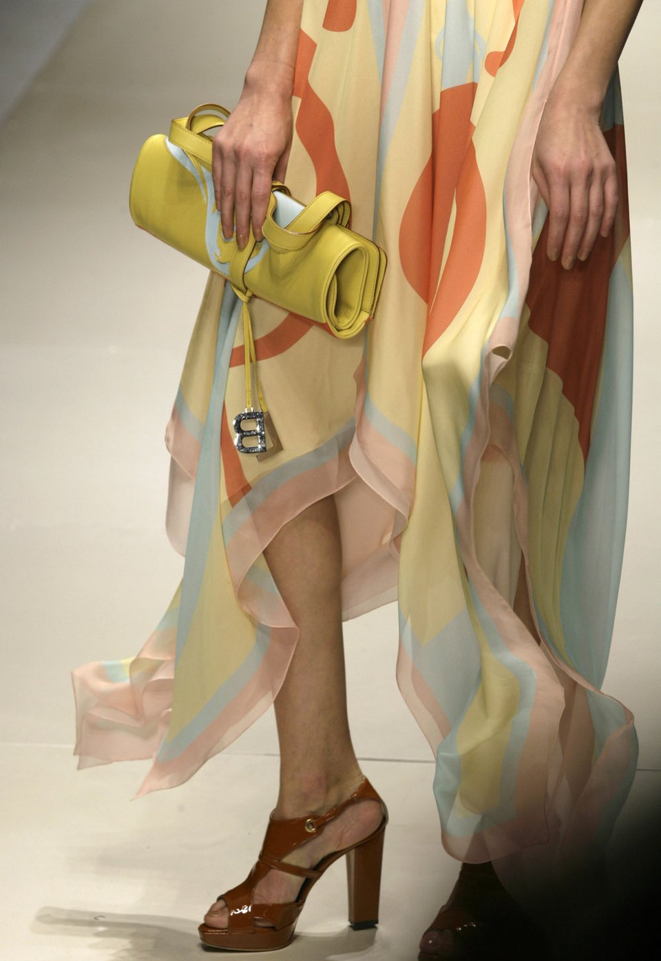 Πέθανε η «βασίλισσα του κασμίρ» Laura Biagiotti -Πρωτοπόρος του ιταλικού ρούχου [εικόνες]   | iefimerida.gr 6