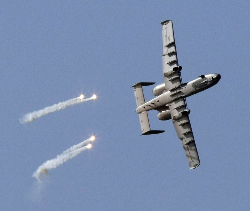 A-10 Warthog: Αυτά είναι τα μαχητικά που στέλνει ο Τραμπ για να κυνηγήσουν τους Ταλιμπάν [εικόνες & βίντεο]  | iefimerida.gr 0