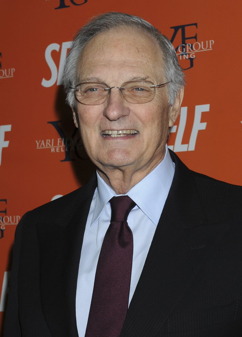 Ο ηθοποιός Αλαν Αλντα πάσχει από Πάρκινσον -Το αποκάλυψε στο Twitter [εικόνες] | iefimerida.gr 1