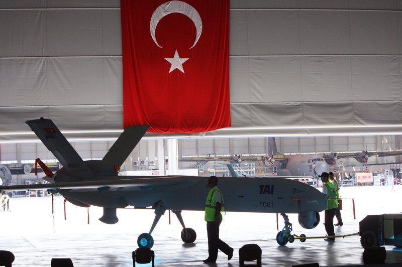 Oι Τούρκοι στέλνουν drones στο Αιγαίο -Αυτά που χρησιμοποίησαν και στην Αφρίν [εικόνες] | iefimerida.gr 1