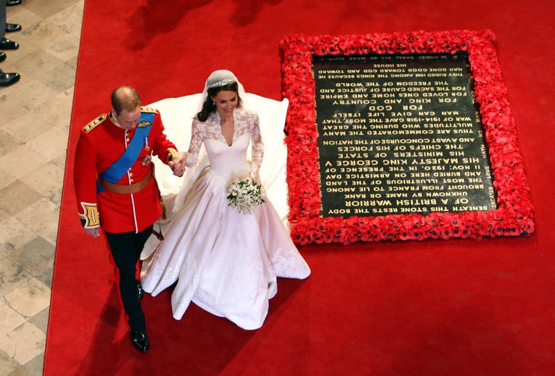 Η απρόσμενη φωτό με την οποία γιόρτασαν την 7η επέτειό τους Γουίλιαμ και Κέιτ Μίντλετον [εικόνα] | iefimerida.gr 2