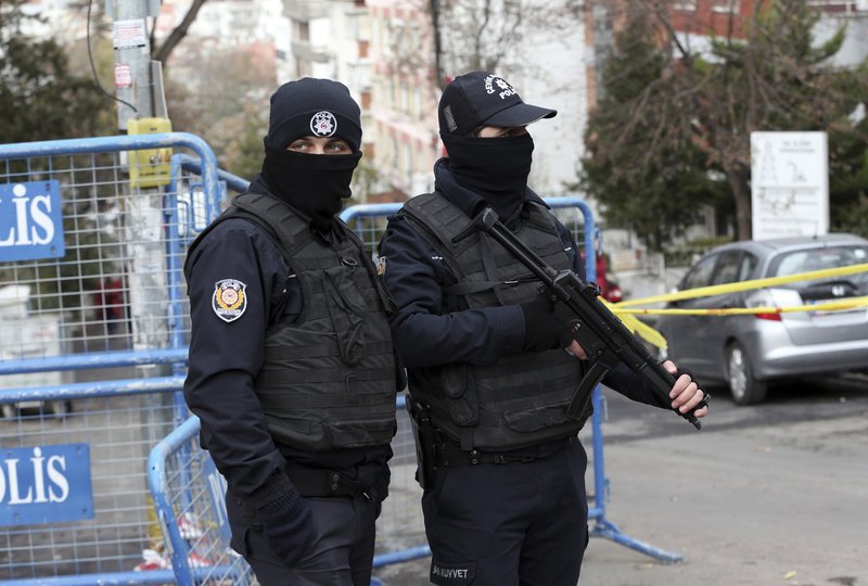 «Φρούριο» η Κωνσταντινούπολη ενόψει της Πρωτοχρονιάς για τον φόβο τρομοκρατικών επιθέσεων | iefimerida.gr 2