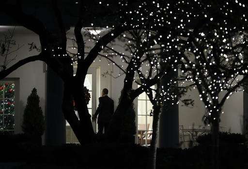 Τα τελευταία Χριστούγεννα των Ομπάμα στον Λευκό Οίκο -Στολισμός που εντυπωσιάζει [εικόνες] | iefimerida.gr 8