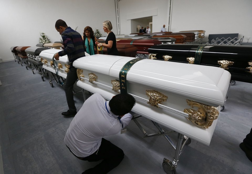 Συγκλονιστικός επίλογος της τραγωδίας στην Κολομβία -Ταυτοποιήθηκαν οι 71 σοροί [εικόνες] | iefimerida.gr 1