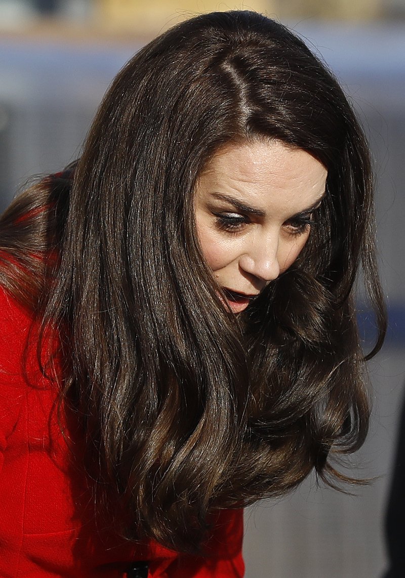 Μαλλιά σαν της Κέιτ -Ο στιλίστας της αποκαλύπτει βήμα βήμα πώς τα πετυχαίνει [εικόνες] | iefimerida.gr 1