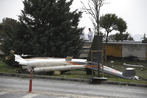 Συνετρίβη ελικόπτερο στην Κωνσταντινούπολη -7 νεκροί  [εικόνες & βίντεο] | iefimerida.gr 1