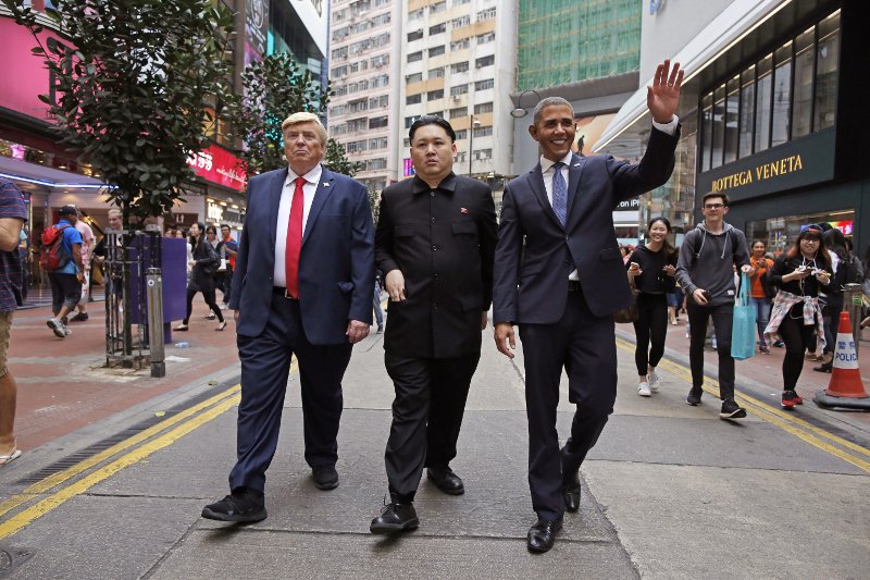 «Συνάντηση» Ομπάμα, Τραμπ και Κιμ Γιονγκ-ουν στο Χονγκ Κονγκ [εικόνες] | iefimerida.gr 2