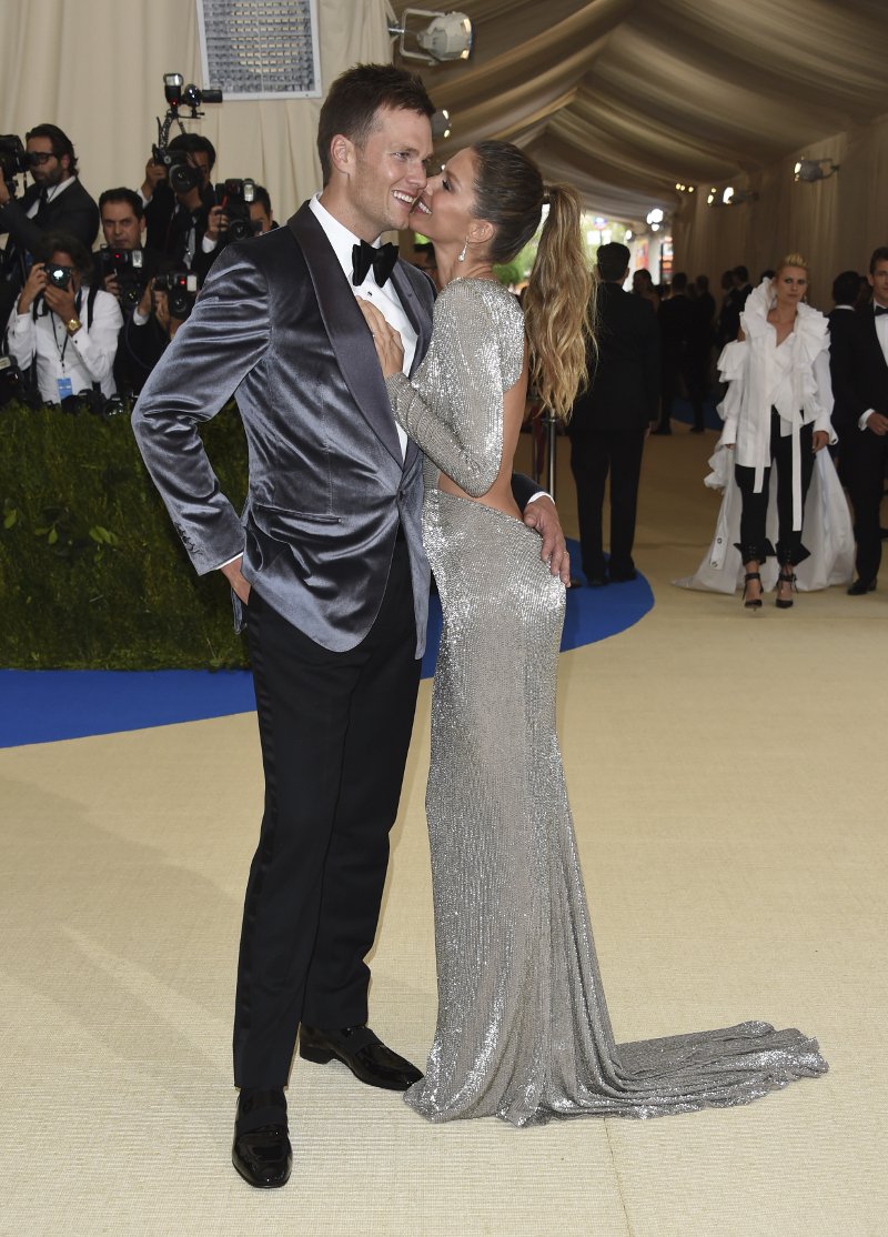 Τα καυτά φιλιά της Ζιζέλ με τον άντρα της στο Μet Gala- Εκαναν σαν να βγήκαν πρώτο ραντεβού [εικόνες] | iefimerida.gr 2