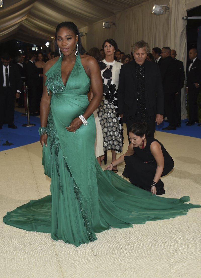 Η πρώτη δημόσια εμφάνιση της εγκυμονούσας Σερένα Γουίλιαμς -Δείχνει τη φουσκωμένη της κοιλιά [εικόνες] | iefimerida.gr 3