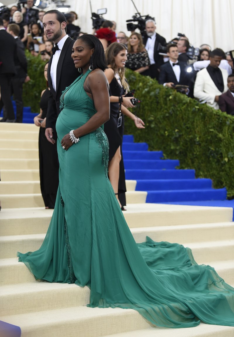 Η πρώτη δημόσια εμφάνιση της εγκυμονούσας Σερένα Γουίλιαμς -Δείχνει τη φουσκωμένη της κοιλιά [εικόνες] | iefimerida.gr 2