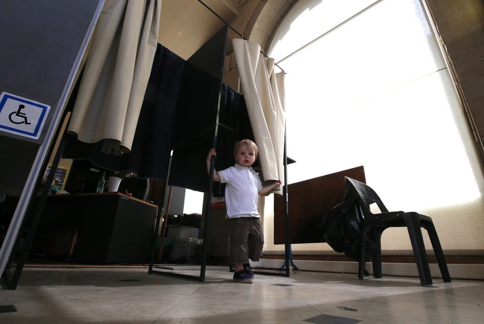 Τι περιμένουμε από τον 2ο γύρο των βουλευτικών στη Γαλλία την Κυριακή   | iefimerida.gr 0