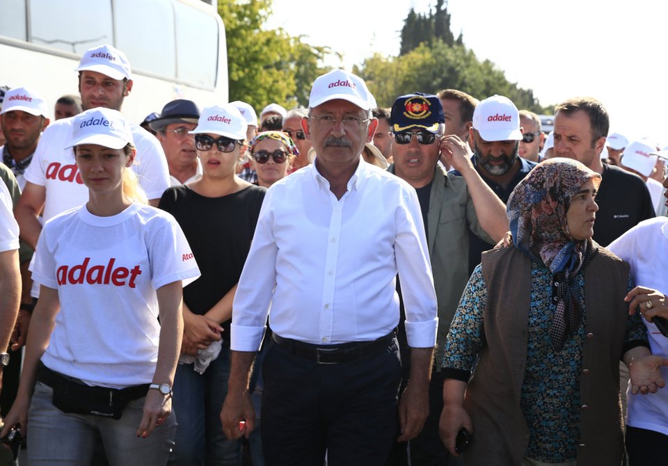 Τουρκία: Ολοκληρώνεται η «Πορεία για τη δικαιοσύνη» της αντιπολίτευσης [εικόνες]  | iefimerida.gr 1