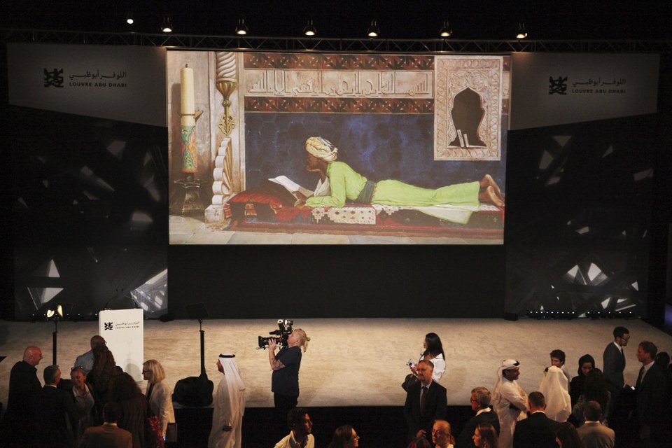 Επί μία εβδομάδα θα κάνουν εγκαίνια στο Λούβρο του Αμπου Ντάμπι -Παρών και ο Μακρόν [εικόνες]  | iefimerida.gr 0