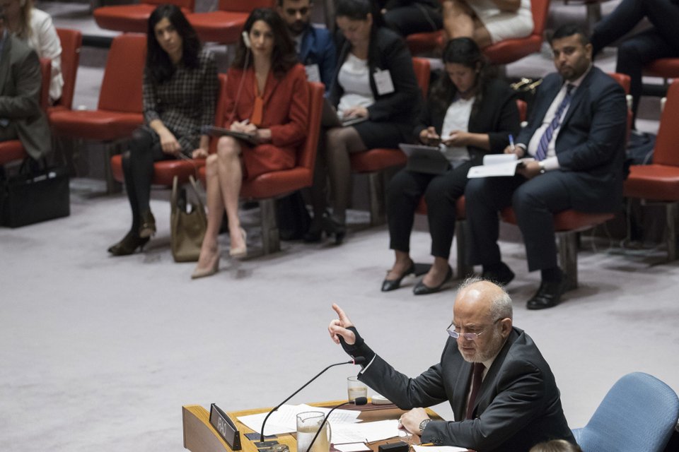 Η Αμάλ Αλαμουντίν με μια Γιαζίντι στον ΟΗΕ -Η απόφαση που σκόρπισε χαμόγελα [εικόνες] | iefimerida.gr 0