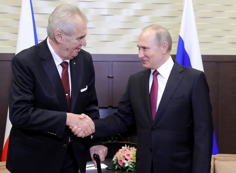 Η Τσεχία του Μίλος Ζέμαν στρέφει το βλέμμα της σε Ρωσία και Κίνα | iefimerida.gr 0