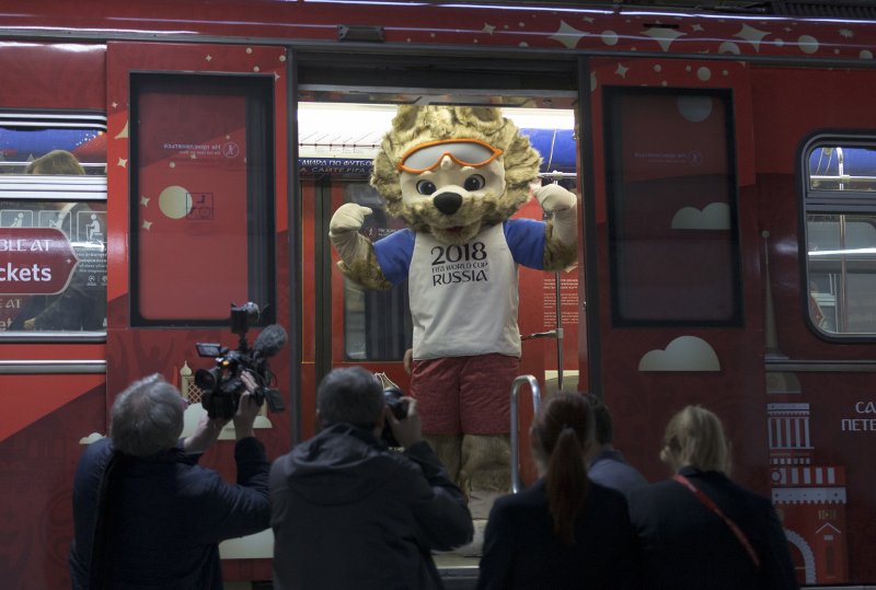 Το μετρό της Μόσχας «μιλά» αγγλικά ενόψει Μουντιάλ [εικόνα]  | iefimerida.gr 0