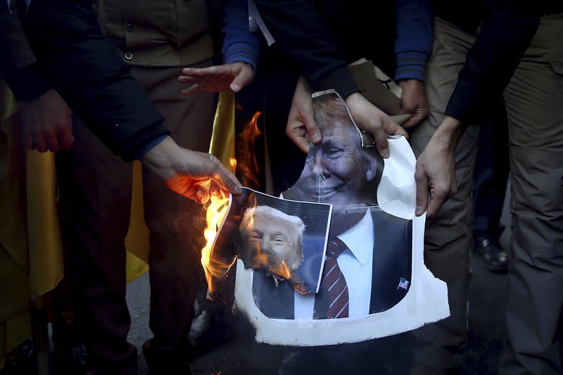 Τεχεράνη: Οι Ιρανοί στους δρόμους κατά της απόφασης Τραμπ για την Ιερουσαλήμ [εικόνες] | iefimerida.gr 3