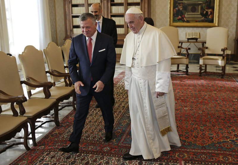 Πάπας Φραγκίσκος και βασιλιάς της Ιορδανίας συζήτησαν τις εξελίξεις στην Ιερουσαλήμ [εικόνες] | iefimerida.gr 2