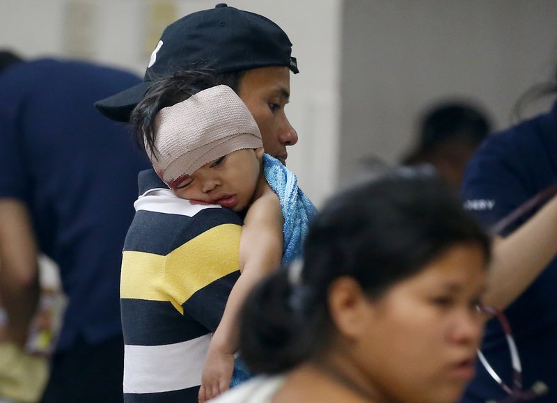 Φιλιππίνες: 191 τραυματίες από βεγγαλικά στις εορταστικές εκδηλώσεις [εικόνες] | iefimerida.gr 1