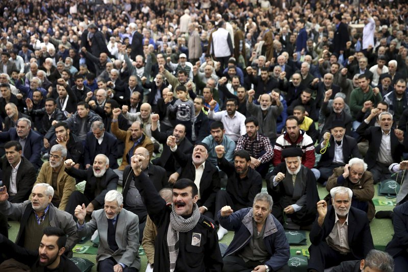 Φιλοκυβερνητικοί διαδήλωσαν στο Ιράν: «Θάνατος στην Αμερική, το Ισραηλ, τη Βρετανία» | iefimerida.gr 1