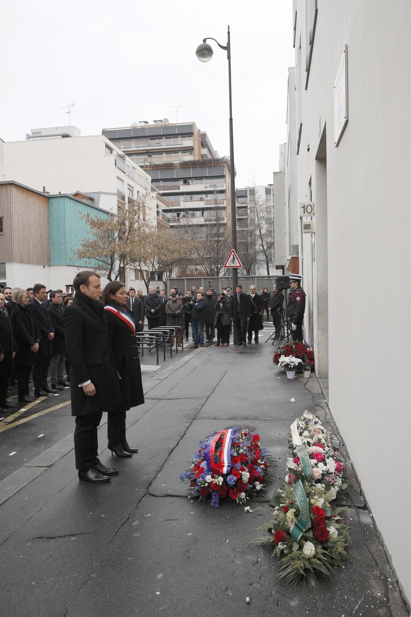 Τρία χρόνια από την επίθεση στο Charlie Hebdo -Η Γαλλία θυμάται | iefimerida.gr 0