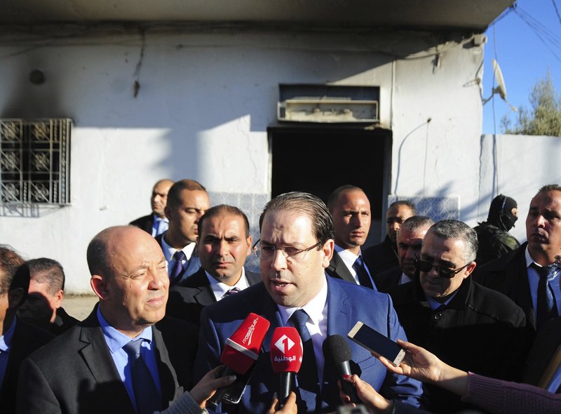 H Tυνησία αναγγέλλει μεταρρυθμίσεις εν μέσω διαδηλώσεων και ταραχών | iefimerida.gr 2