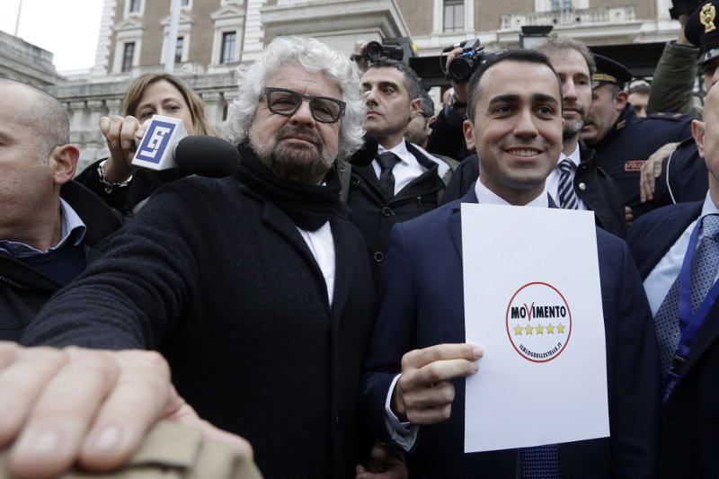 Στις κάλπες την Κυριακή οι Ιταλοί -Στον... αέρα ο σχηματισμός κυβέρνησης, τι δείχνουν οι δημοσκοπήσεις | iefimerida.gr 1