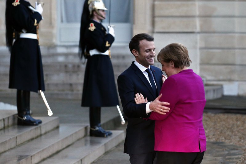 Στήριξη Μακρόν σε Μέρκελ -Λίγες ώρες πριν από το συνέδριο του SPD [εικόνες] | iefimerida.gr 5