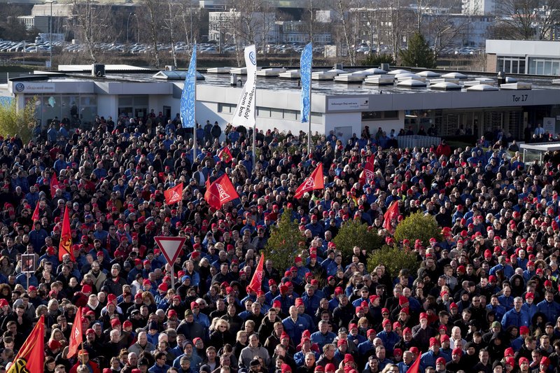 Μείωση του χρόνου εργασίας στη Γερμανία: Ανοίγει ο δρόμος για 7ωρο | iefimerida.gr 0