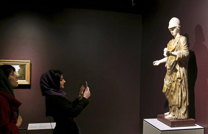 50 αριστουργήματα από το Λούβρο στο Εθνικό Μουσείο του Ιράν [εικόνες] | iefimerida.gr 3